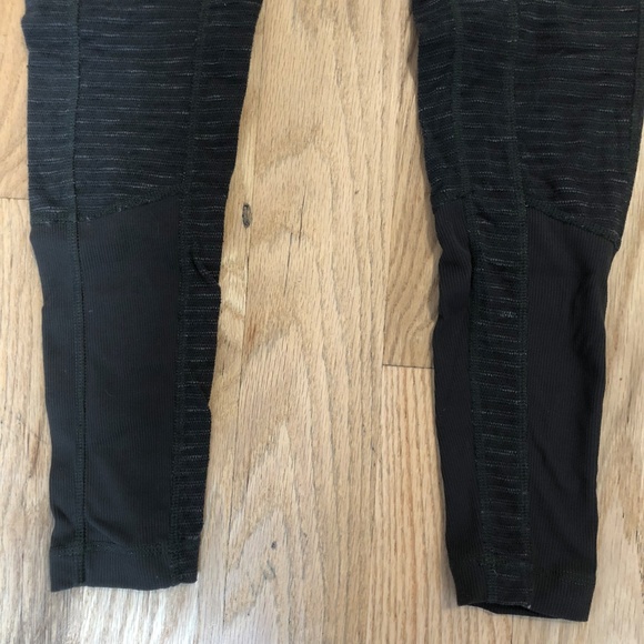 Lululemon Green Work It Out Pant Leggings - Picture 6 of 7